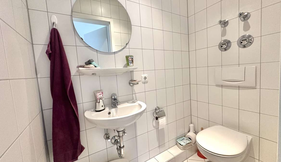 Großzügige 4-Zi. Whg.  mit zwei Balkonen in ruhiger Lage von Harlaching