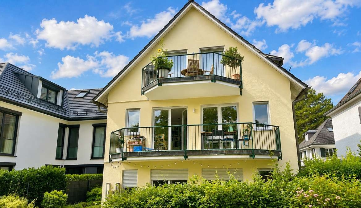 Großzügige 4-Zi. Whg.  mit zwei Balkonen in ruhiger Lage von Harlaching