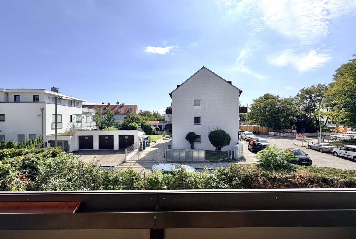 Ideal für Familien – geräumige 4-Zimmer-Wohnung mit Balkon in Pasing