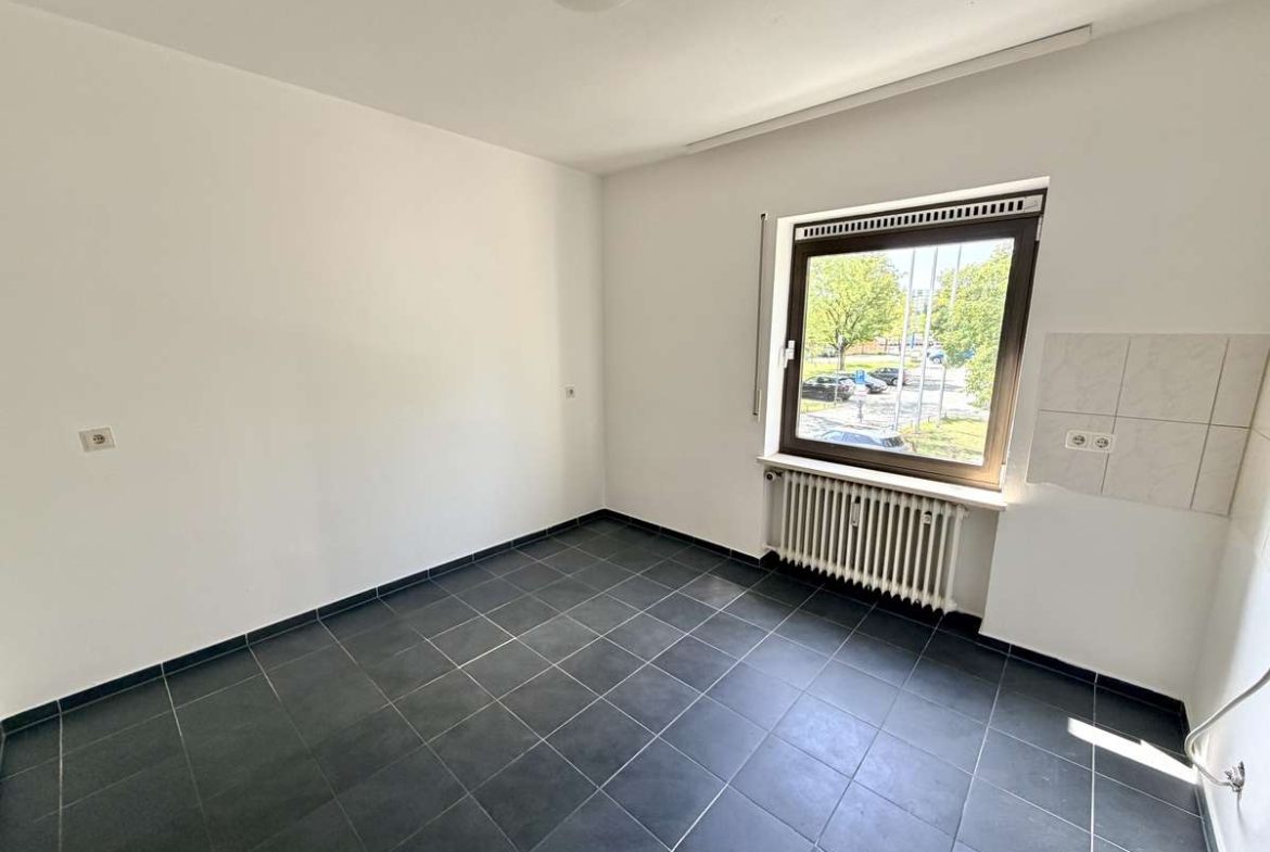Ideal für Familien – geräumige 4-Zimmer-Wohnung mit Balkon in Pasing