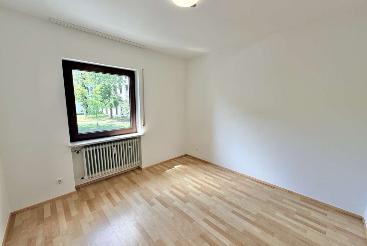 Ideal für Familien – geräumige 4-Zimmer-Wohnung mit Balkon in Pasing