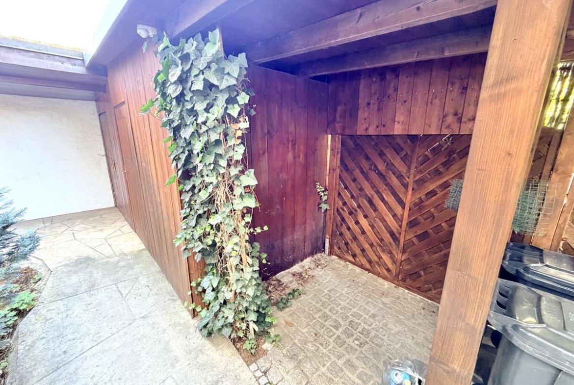 Luxuriöse 3-Zi.-Familienwhg. in ruhiger grüner Lage mit großer Südterrasse in Unterschleißheim