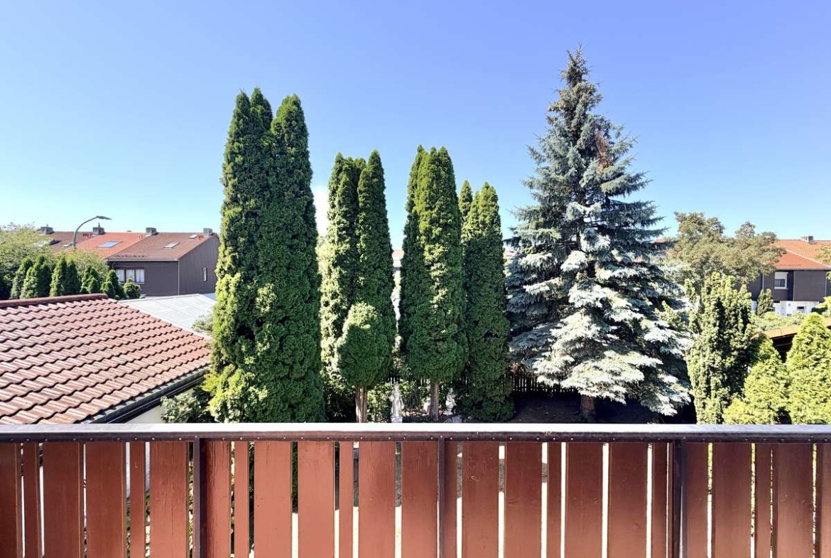 Luxuriöse 3-Zi.-Familienwhg. in ruhiger grüner Lage mit großer Südterrasse in Unterschleißheim
