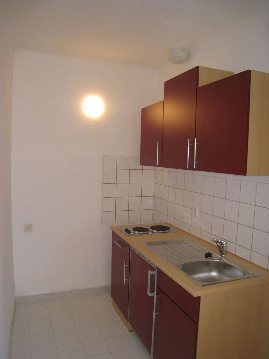 Küche Zentral wohnen, ruhig schlafen – 45m² im Rückgebäude in der Isarvorstadt
