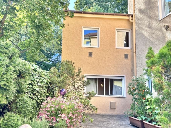 Zentral wohnen, ruhig schlafen – 45m² im Rückgebäude in der Isarvorstadt