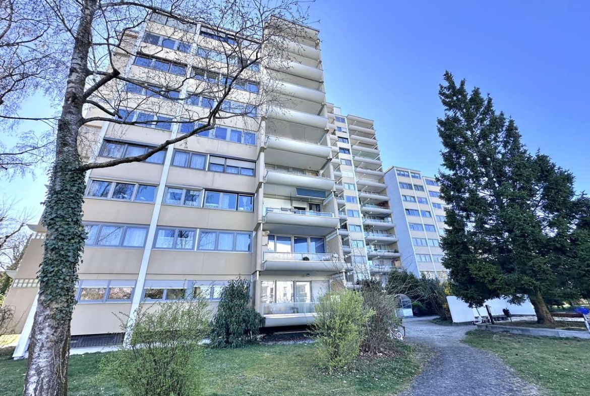 Familienfreundliche 4-Zi. Whg TOP RENOVIERT in Lohhof S1
