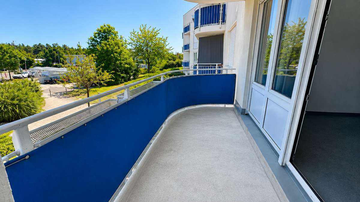 **Renovieren & selbst gestalten 2-Zi. Whg. mit Blk, EBK & TG – Sofort bezugsfrei **