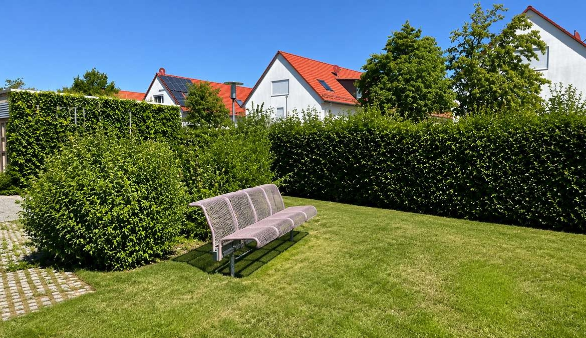 **Renovieren & selbst gestalten 2-Zi. Whg. mit Blk, EBK & TG – Sofort bezugsfrei **