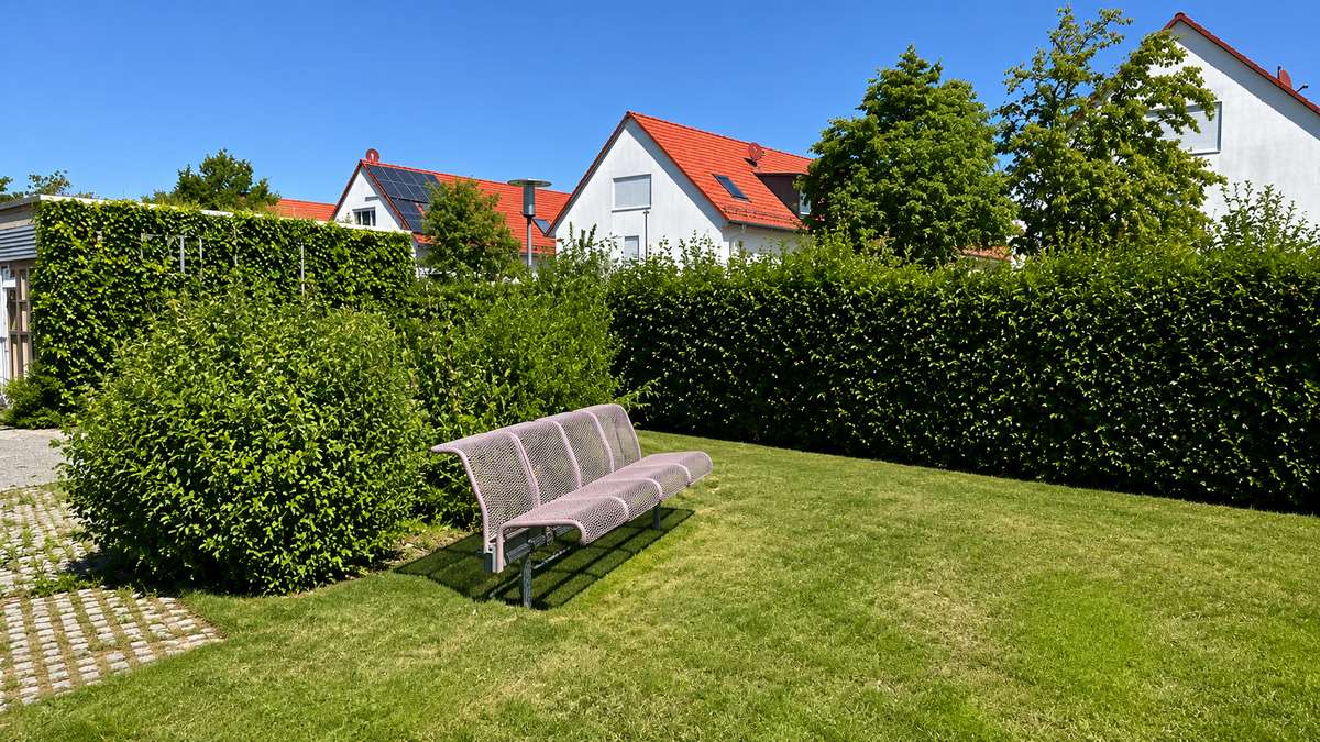 **Renovieren & selbst gestalten 2-Zi. Whg. mit Blk, EBK & TG – Sofort bezugsfrei **