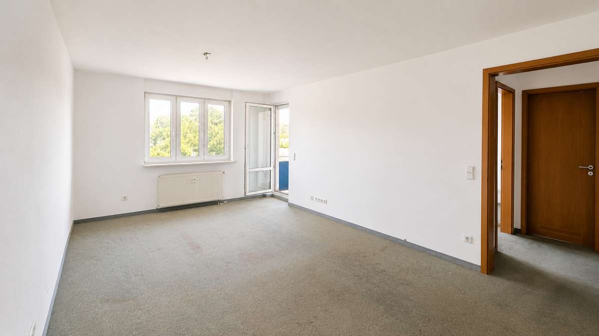 **Renovieren & selbst gestalten 2-Zi. Whg. mit Blk, EBK & TG – Sofort bezugsfrei **