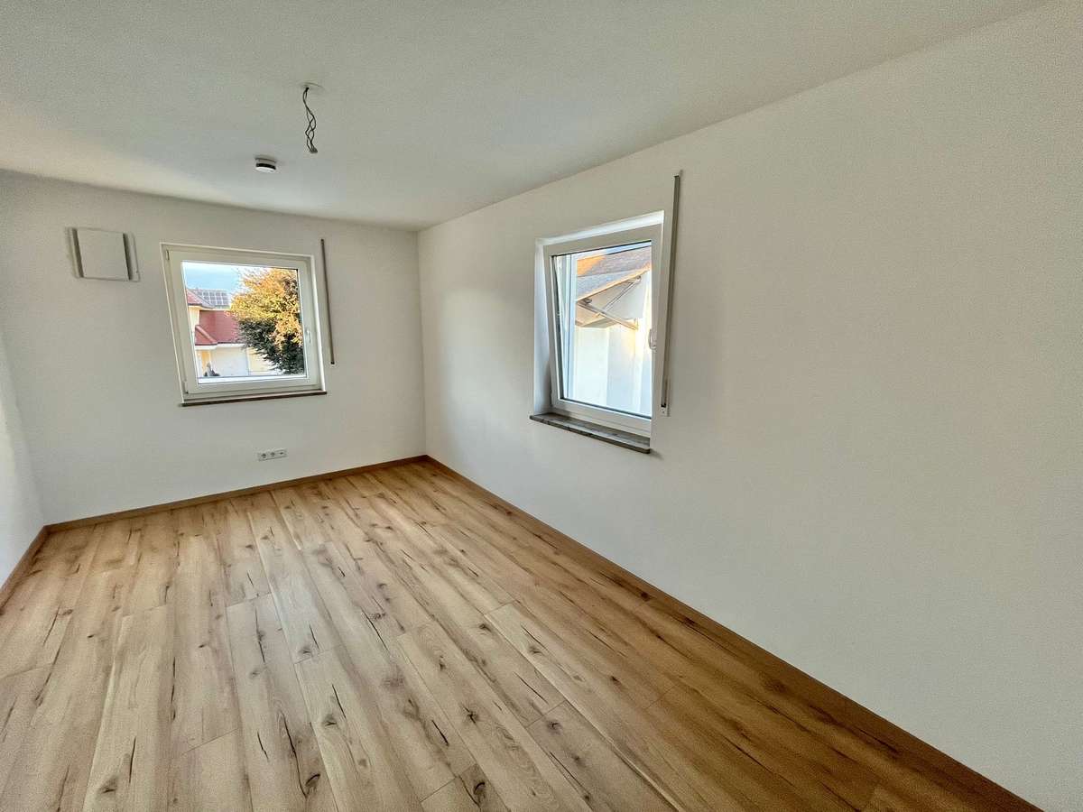 Arbeitszimmer Sonnige 4-Zi-Whg. für FAMILIEN – in grüner Lage bei Pfaffenhofen an der Ilm