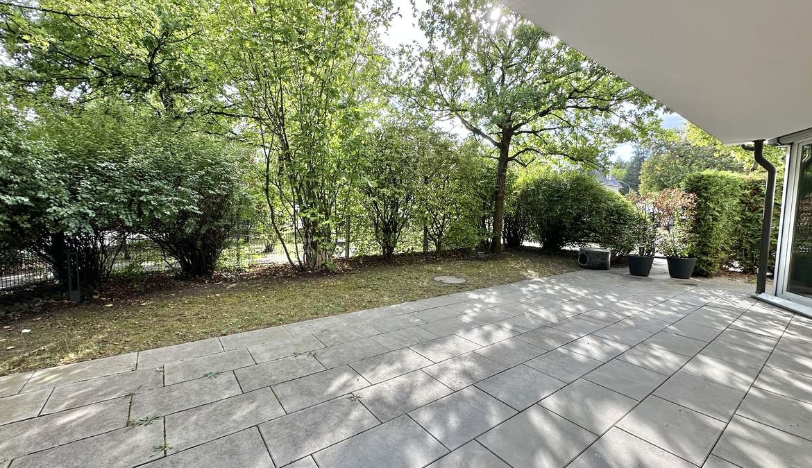Stadtleben trifft Gartenglück – attraktive 2,5-Zimmer-Wohnung in München (Solln)