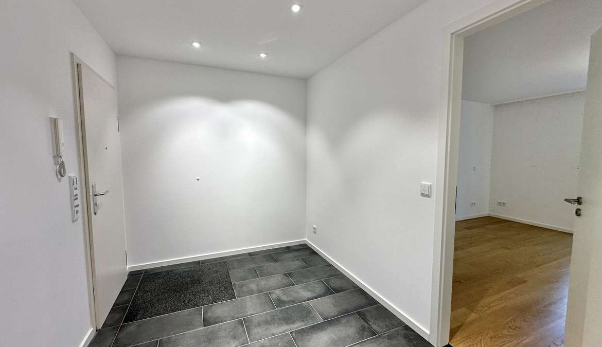 Stadtleben trifft Gartenglück – attraktive 2,5-Zimmer-Wohnung in München (Solln)