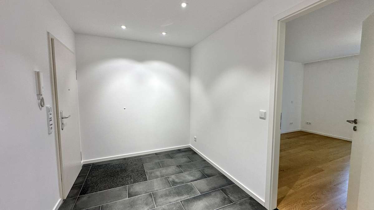 Stadtleben trifft Gartenglück – attraktive 2,5-Zimmer-Wohnung in München (Solln)