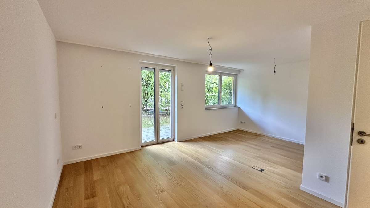 Stadtleben trifft Gartenglück – attraktive 2,5-Zimmer-Wohnung in München (Solln)