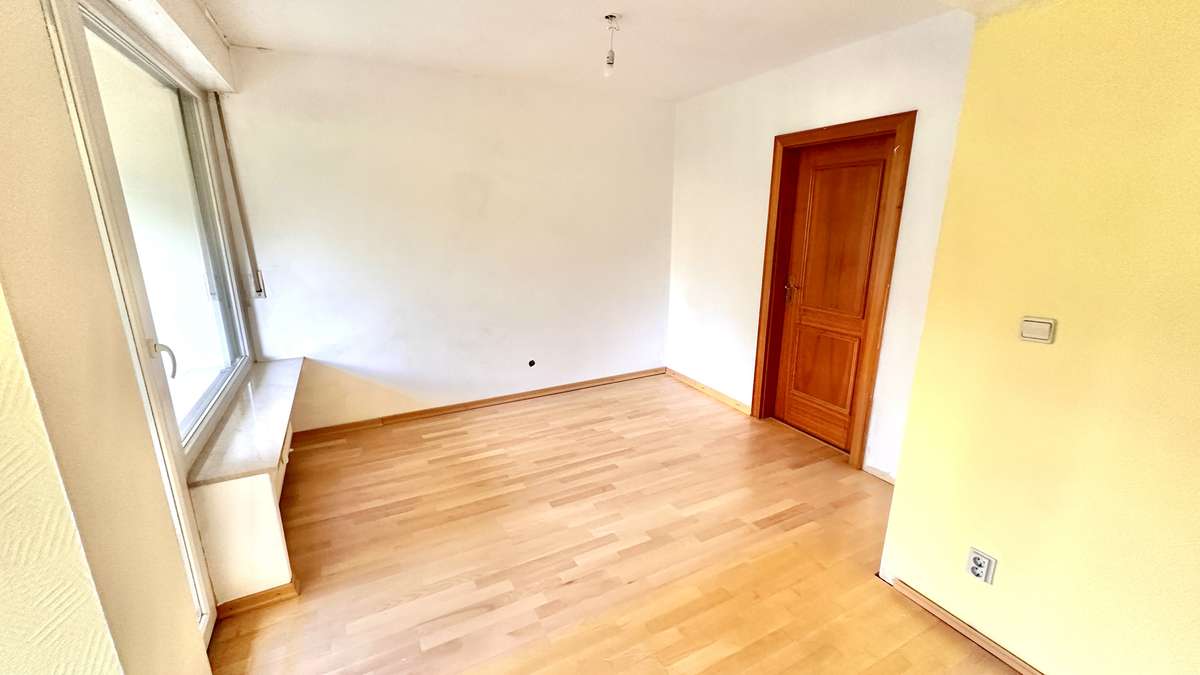 Ab sofort frei !! 3- Zi. Whg.  mit Südbalkon und Raum für ihre Wohnideen – Nähe S1