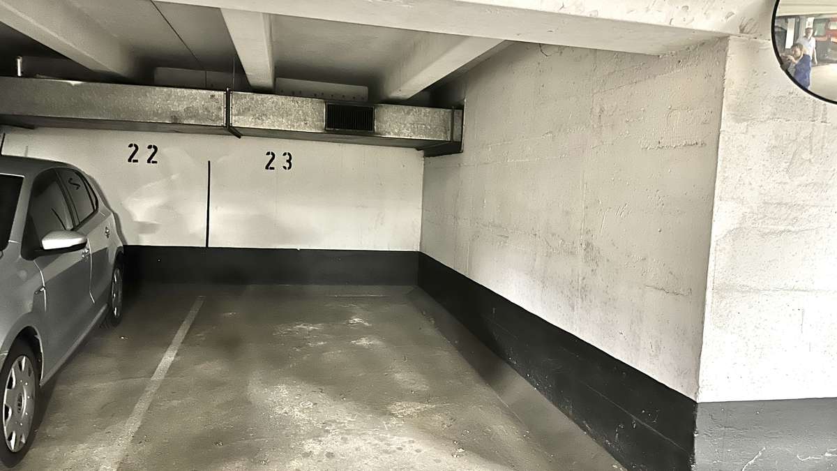 Ab sofort frei !! 3- Zi. Whg.  mit Südbalkon und Raum für ihre Wohnideen – Nähe S1