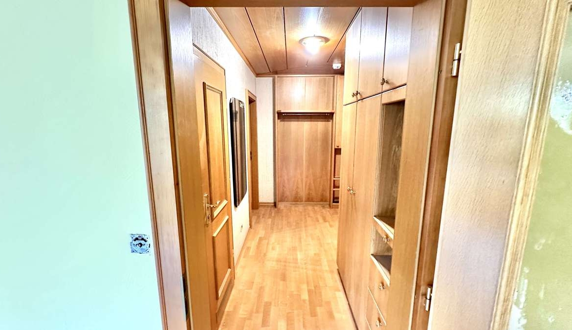 Ab sofort frei !! 3- Zi. Whg.  mit Südbalkon und Raum für ihre Wohnideen – Nähe S1