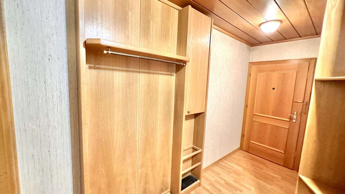 Ab sofort frei !! 3- Zi. Whg.  mit Südbalkon und Raum für ihre Wohnideen – Nähe S1