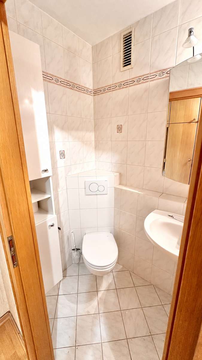 Ab sofort frei !! 3- Zi. Whg.  mit Südbalkon und Raum für ihre Wohnideen – Nähe S1