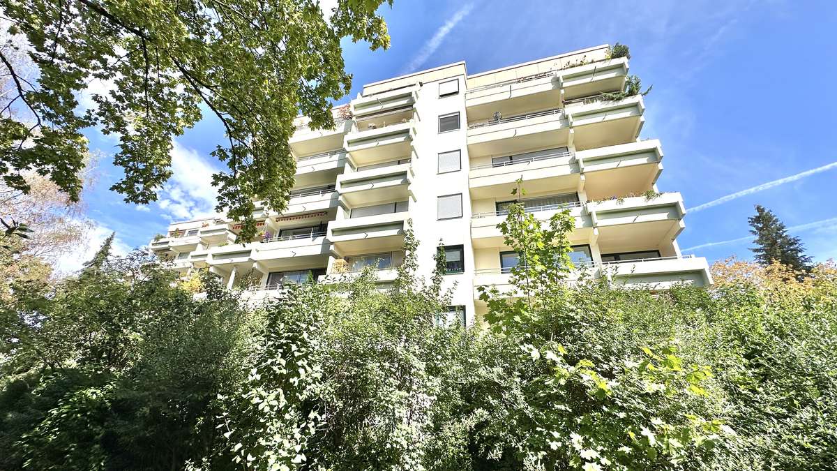 Ab sofort frei !! 3- Zi. Whg.  mit Südbalkon und Raum für ihre Wohnideen – Nähe S1