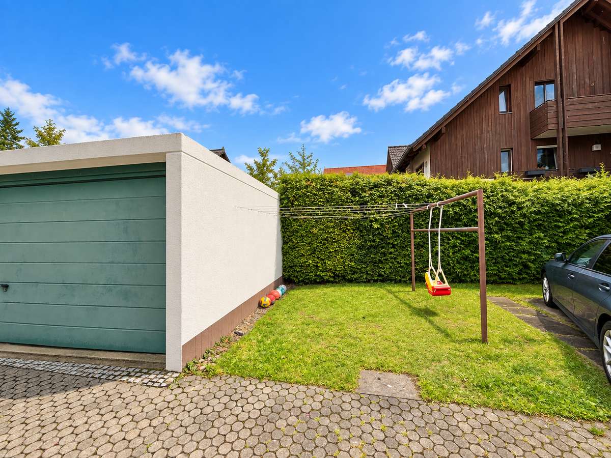 Helle 2-Zimmer-Wohnung mit 68 m² – Hausmeisterdienste willkommen
