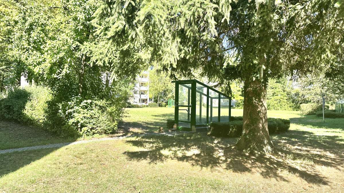 Familienfreundliche 3-Zi. Whg mit Südbalkon, EBK und TG