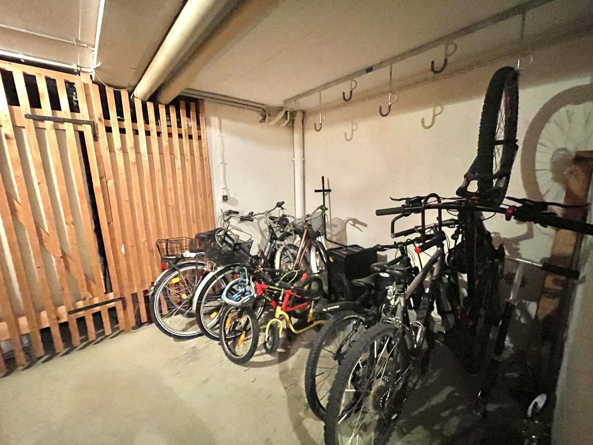 Helle 2,5-Zi.-Wohnung mit großzügigem Westbalkon