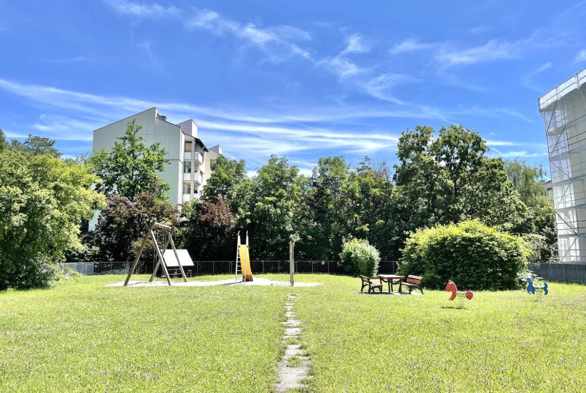 Helle 2,5-Zi.-Wohnung mit großzügigem Westbalkon