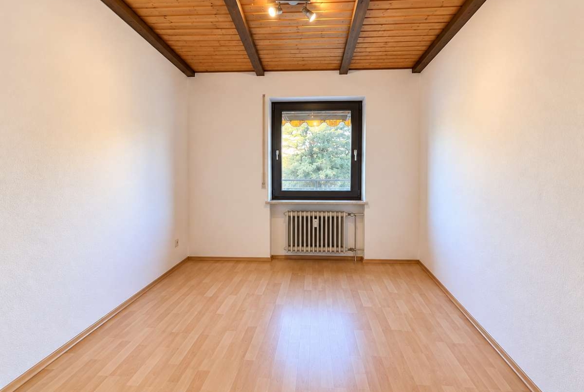 Helle 2,5-Zi.-Wohnung mit großzügigem Westbalkon