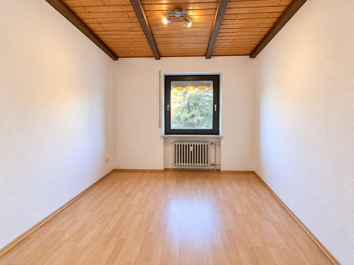 Helle 2,5-Zi.-Wohnung mit großzügigem Westbalkon