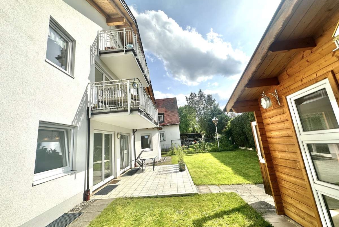 Exklusive 4-Zi.-Garten-Whg. in der Lerchenau – Moderne Ausstattung und viel Komfort