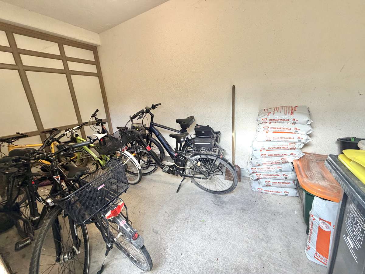 Fahrradkeller Sonnige TRAUM-Dachterrassenwhg. mit EBK in Unterschleißheim / S1