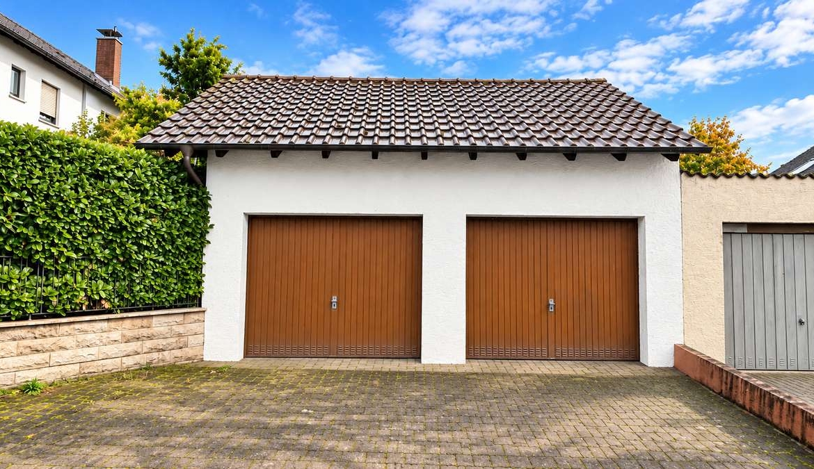 Goldbach ruft!! Charmantes 2-Familienhaus mit schönem Grundstück und vielen Möglichkeiten