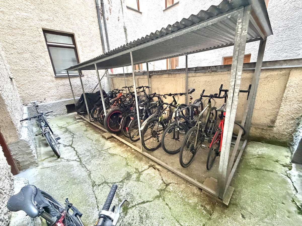 Altbauflair in bester Stadtlage – 2-Zi.-Whg. in der Isarvorstadt