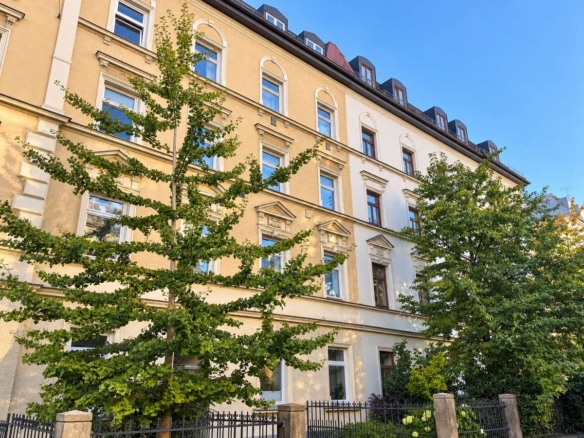 Altbauflair in bester Stadtlage – 2-Zi.-Whg. in der Isarvorstadt